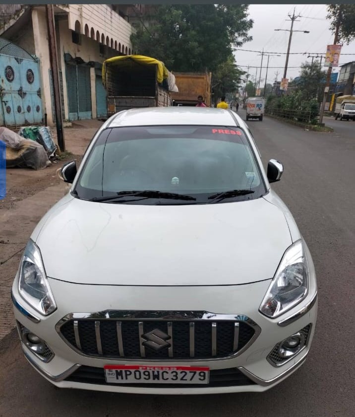 Maruti Dzire — front